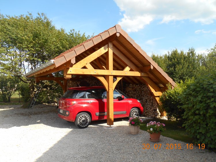 Abri voiture en bois toit 2 pans